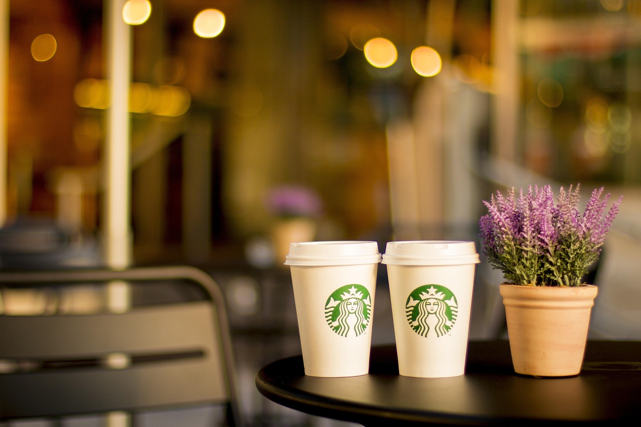 Comment renoncer à mon café quotidien peut payer des études